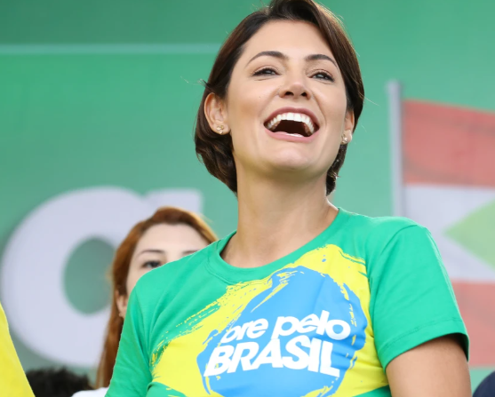 “Michelle Bolsonaro marcará presença em evento de filiações do PL na Paraíba, fortalecendo apoio à legenda no estado”